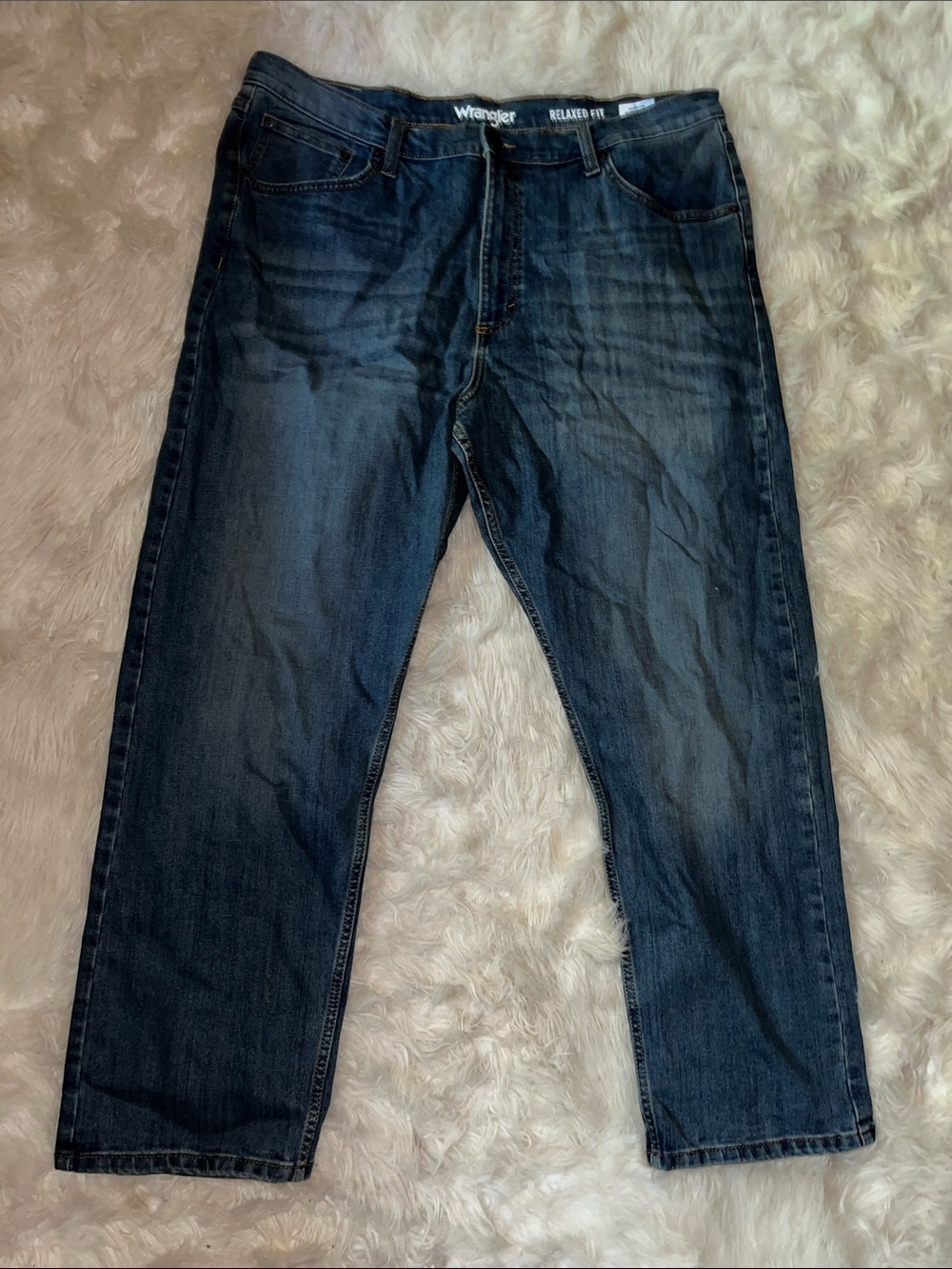 Wrangler Relaxed Fit Indigo Jeans